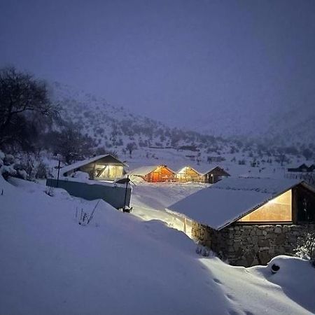 Отель Camping Cajupi Гирокастра Экстерьер фото